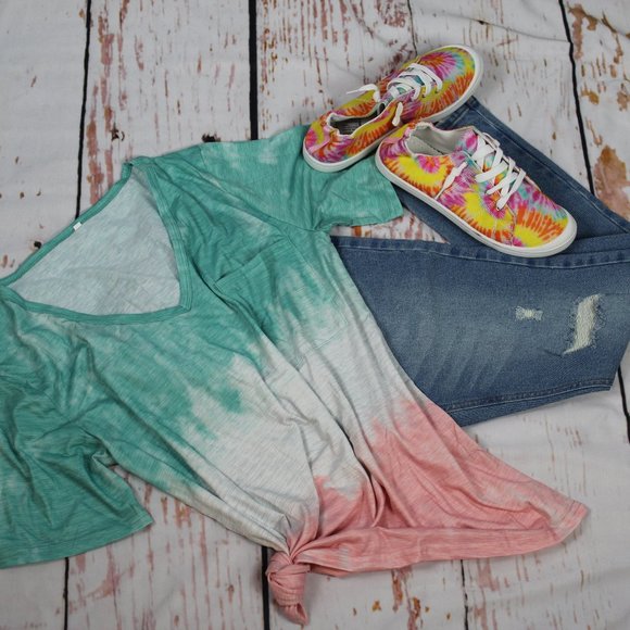 Tie-Dye Colorblock V-Neck Pocket T-Shirts - Picture 1 of 2